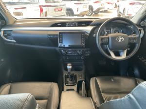 Toyota Hilux 2.8GD-6 double cab 4x4 Raider auto - Image 6