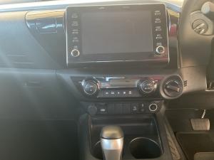 Toyota Hilux 2.8GD-6 double cab 4x4 Raider auto - Image 15
