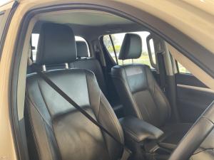 Toyota Hilux 2.8GD-6 double cab 4x4 Raider auto - Image 17