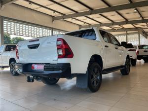 Toyota Hilux 2.8GD-6 double cab 4x4 Raider auto - Image 2