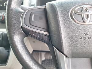 Toyota Quantum 2.8 SLWB panel van - Image 9