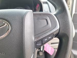 Toyota Quantum 2.8 SLWB panel van - Image 10