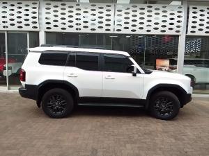 Toyota Land Cruiser Prado 2.8GD TX - Image 3