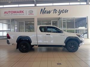 Toyota Hilux 2.8GD-6 Xtra cab 4x4 Legend manual - Image 3