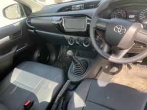 Toyota Hilux 2.4GD single cab S (aircon) - Image 6