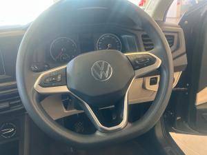 Volkswagen Polo sedan 1.6 manual - Image 8