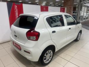 Toyota Vitz 1.0 - Image 2