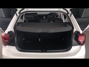 Volkswagen Polo hatch 1.0TSI Life manual - Image 15