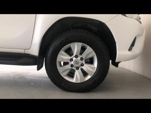 Toyota Hilux 2.8GD-6 double cab 4x4 Raider auto - Image 17