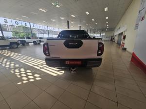Toyota Hilux 2.8GD-6 double cab Legend auto - Image 5