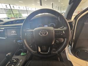 Toyota Hilux 2.8GD-6 double cab Legend auto - Image 8