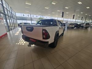 Toyota Hilux 2.8GD-6 double cab Legend auto - Image 2
