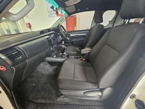 Toyota Hilux 2.4GD-6 Xtra cab SRX - Image 7