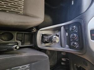 Ford Figo sedan 1.5 Trend - Image 10