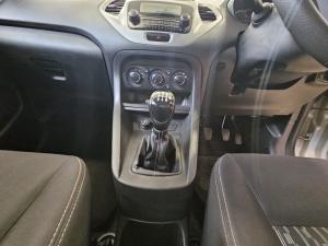 Ford Figo sedan 1.5 Trend - Image 11