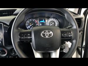 Toyota Hilux 2.4GD-6 double cab 4x4 Raider auto - Image 8