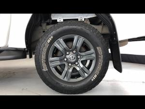 Toyota Hilux 2.4GD-6 double cab 4x4 Raider auto - Image 19