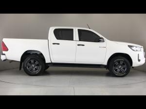 Toyota Hilux 2.4GD-6 double cab 4x4 Raider auto - Image 3