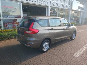 Suzuki Ertiga 1.5 GA - Image 2