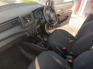 Suzuki Ertiga 1.5 GA - Image 7