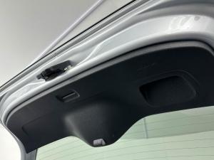 Volkswagen Move UP! 1.0 3-Door - Image 10