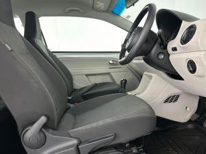 Volkswagen Move UP! 1.0 3-Door - Image 19