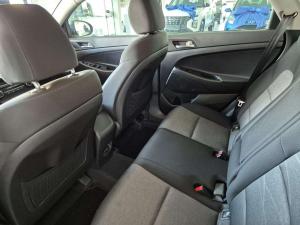 Hyundai Tucson 2.0 Premium - Image 15