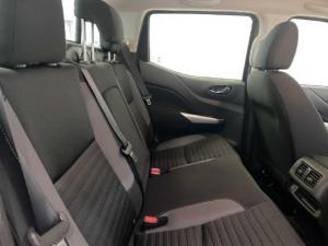 Nissan Navara 2.5DDTi double cab LE - Image 9