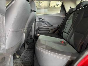 Mahindra XUV300 1.2T W4 SE - Image 11
