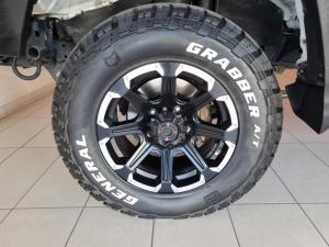 Toyota Land Cruiser 79 4.5D-4D V8 double cab LX - Image 9