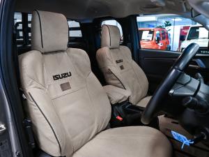 Isuzu D-Max 1.9TD Extended cab LS auto - Image 14