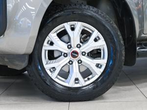 Isuzu D-Max 1.9TD Extended cab LS auto - Image 2