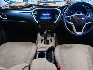 Isuzu D-Max 1.9TD Extended cab LS auto - Image 9