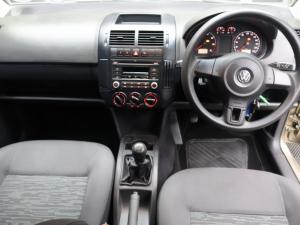 Volkswagen Polo Vivo hatch 1.4 Trendline - Image 8