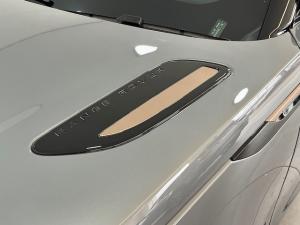 Land Rover Range Rover Velar D300 Dynamic SE - Image 4