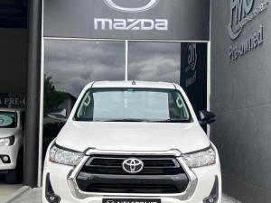Toyota Hilux 2.4GD-6 single cab 4x4 Raider manual - Image 2
