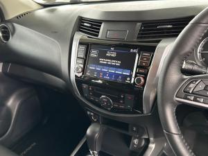 Nissan Navara 2.5DDTi double cab LE Plus - Image 15