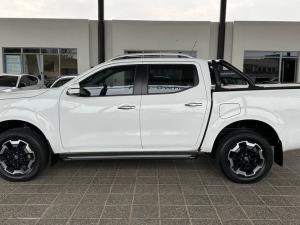 Nissan Navara 2.5DDTi double cab LE Plus - Image 6