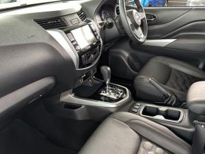 Nissan Navara 2.5DDTi double cab LE Plus - Image 7