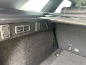 Land Rover Range Rover Velar D240 HSE - Image 18