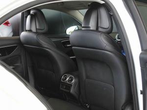 Mercedes-Benz C-Class C200 Avantgarde - Image 19