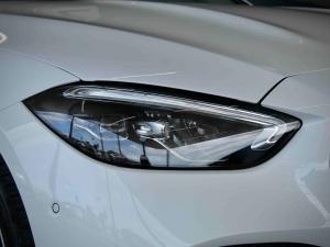 Mercedes-Benz C-Class C200 Avantgarde - Image 22
