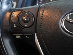 Toyota Auris 1.6 XS - Image 17