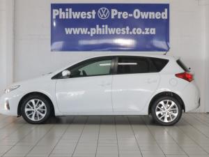Toyota Auris 1.6 XS - Image 2