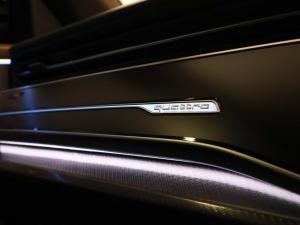 Audi RSQ8 quattro - Image 20