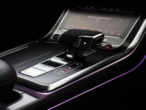 Audi RSQ8 quattro - Image 29