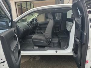 Ford Ranger 2.2TDCi SuperCab Hi-Rider - Image 9