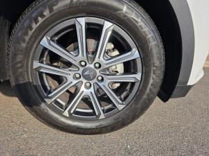 Mahindra XUV700 2.0T AX7L - Image 11
