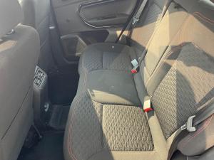 Renault Kiger 1.0 Turbo Intens - Image 6