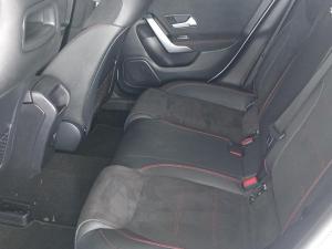 Mercedes-Benz CLA CLA200 Progressive - Image 13